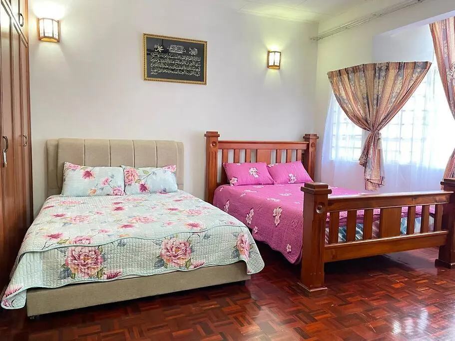 Holiday home 4Br 2Storey Terrace Homestay At Bukit Jambul By Sk Vacation Homes Bayan Lepas