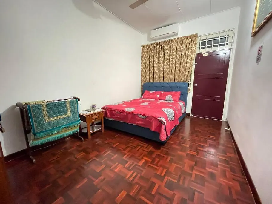 4Br 2Storey Terrace Homestay At Bukit Jambul By Sk Vacation Homes Bayan Lepas